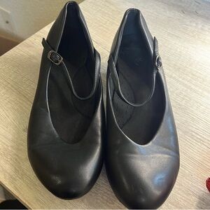 Elegant Black Women's Shoes